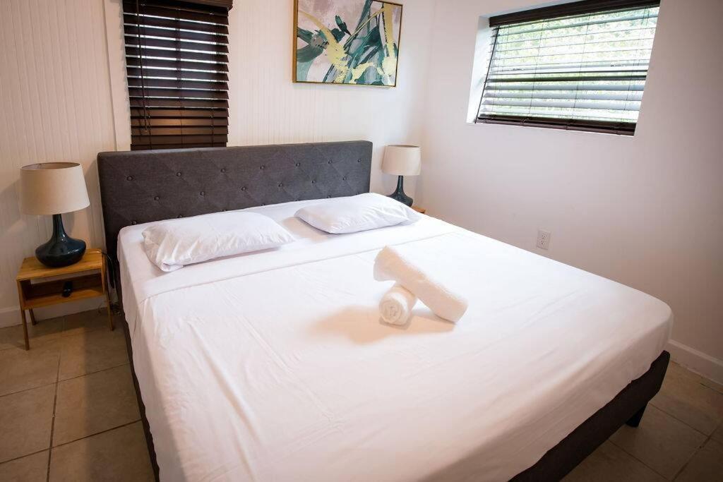 3 Bedroom Miami Home 15 Minutes To The Beach Exterior foto